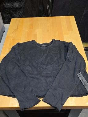 Carbon38 Black Long-Sleeve Knit Crew Top